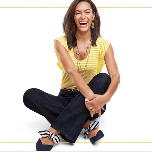 CAbi #6022 Bow Kitten Heel Mule Shoes Navy Yellow
Size 8 NWOT - Picture 2 of 6